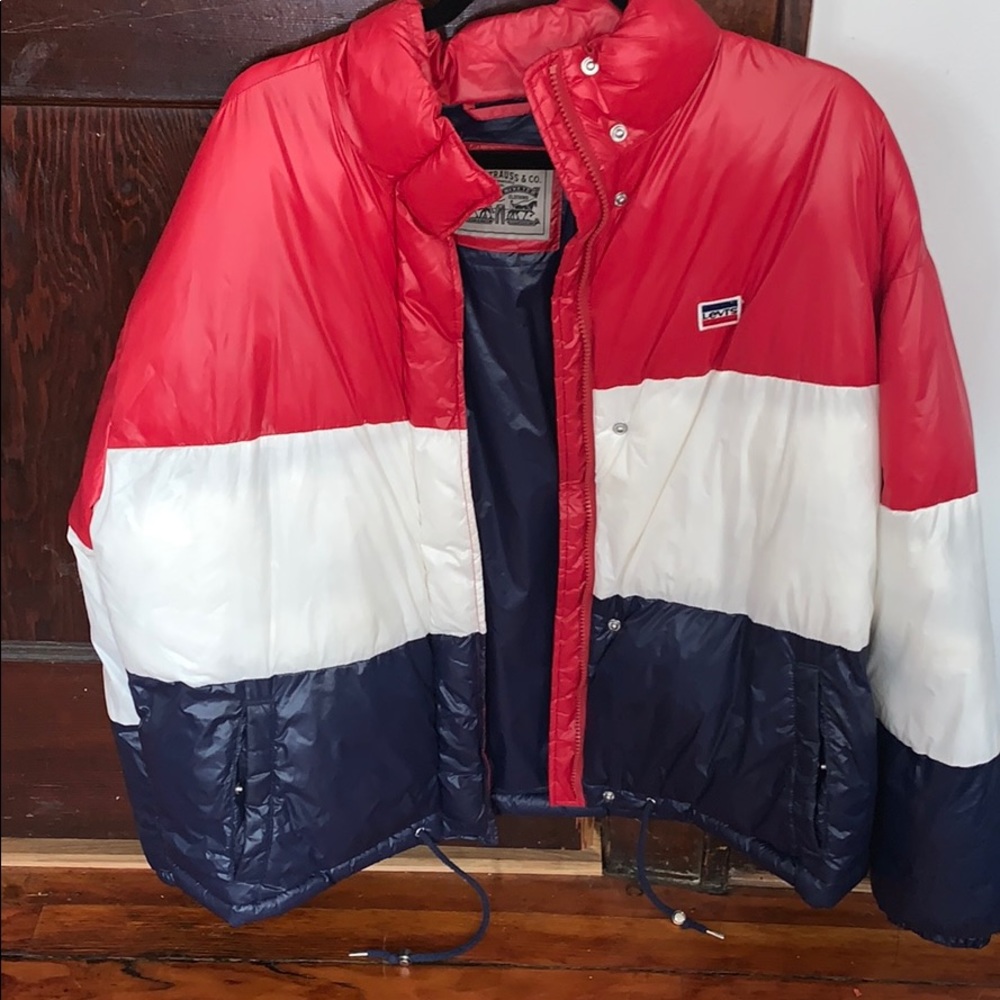 Levi’s puffer jacket